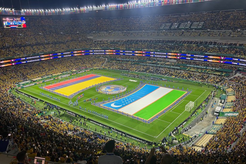 Luiz Díaz lights up the Azteca as Colombia cruise by Uzbekistan - extratime